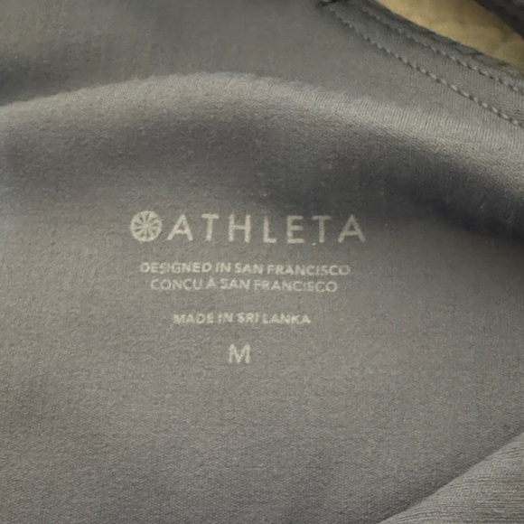 Athleta Women's Slate Blue crop bra and 7/8 tights set - Picture 6 of 6